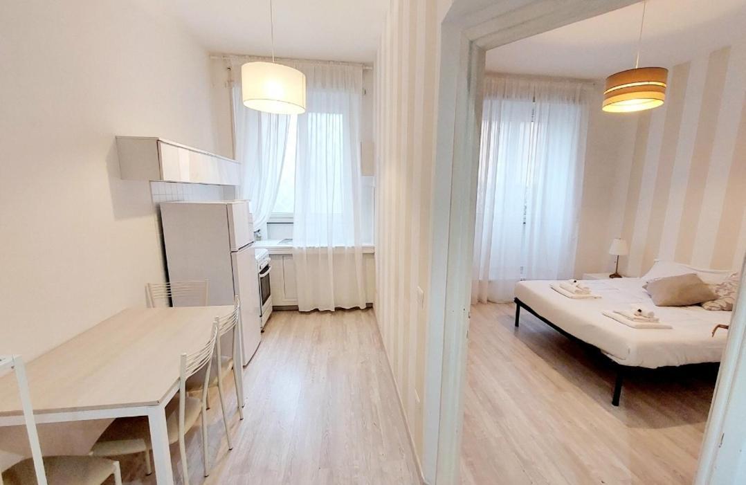 Bbhome Stylish Gold Apartment Near Trastevere Station Roma Exterior foto